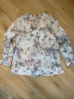 St. Tropez White Floral V-Neck Linen Blouse